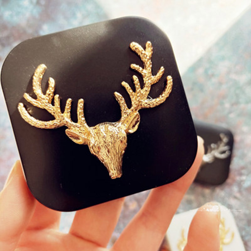 คอนแทคเลนส์น่ารัก ES เคสที่ใส่ - Luxury Skincare Products บทวิจารณ์และราคา
