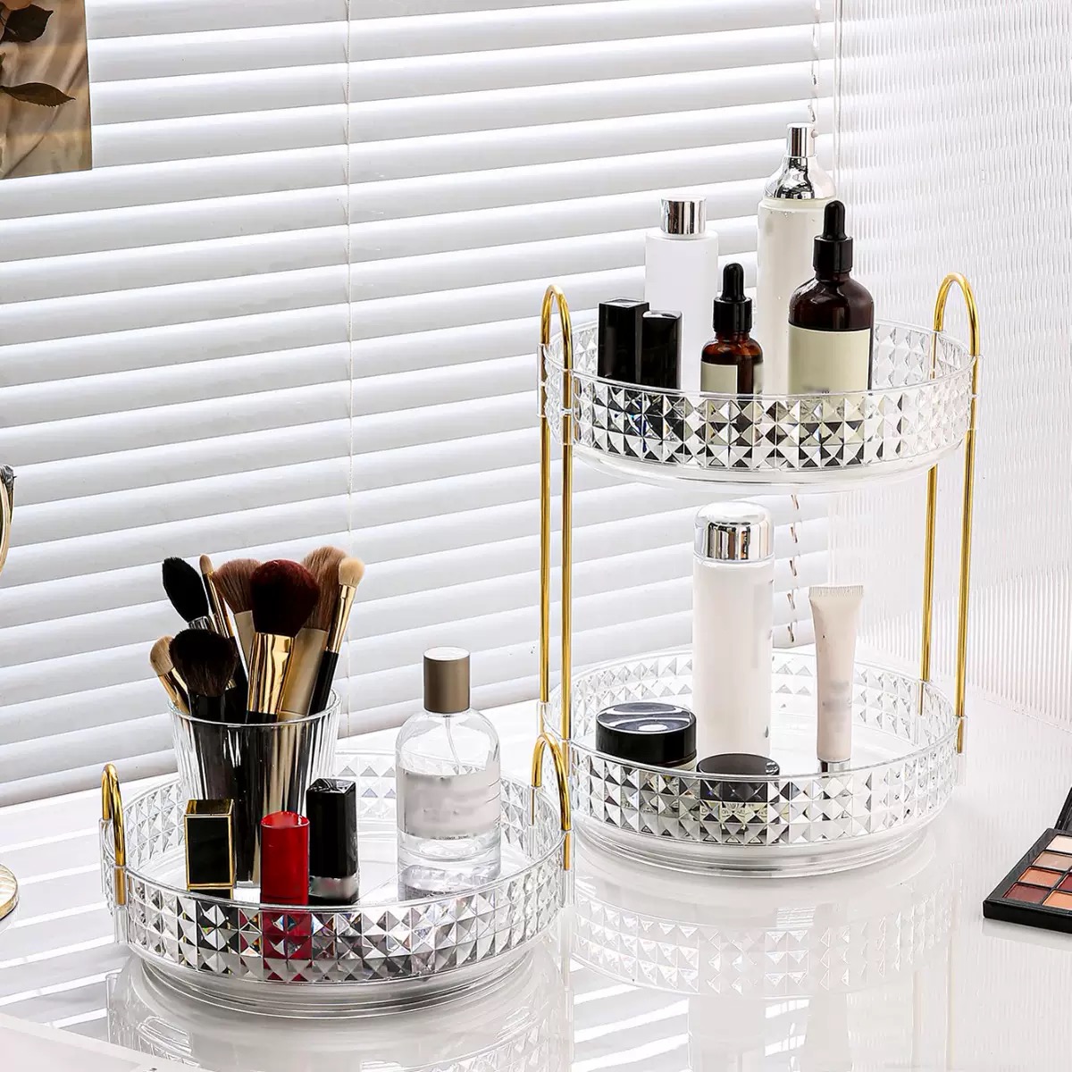 1 ชิ้น/กล่องเก็บเครื่องสำอางสุ - Luxury Skincare Products บทวิจารณ์และราคา